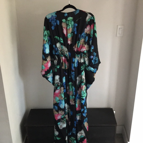 MANGO Floral Print Silky Batwing Sleeve Maxi Dress - Picture 5 of 15